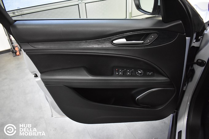 ALFA ROMEO Stelvio 2.2 Turbodiesel 190 CV AT8 Q4 Super Business